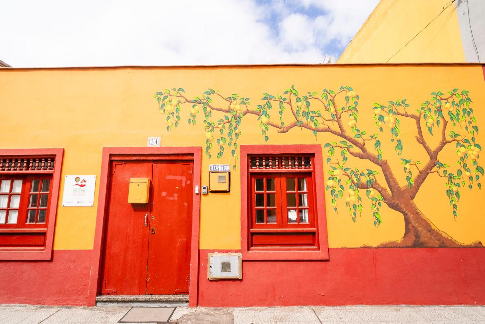 Tenerife Hostal *